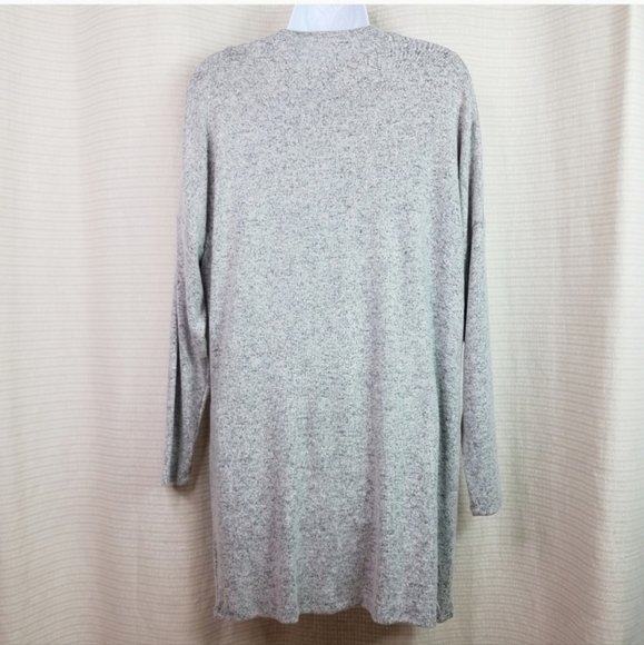 Heathered Gray Open Front Cardigan - Picture 3 of 10
